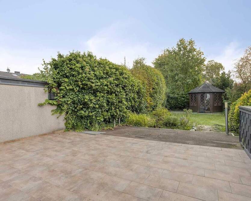 Familienfreundliche Doppelhaushälfte mit Garage in Ratingen-Homberg 5 zimmer