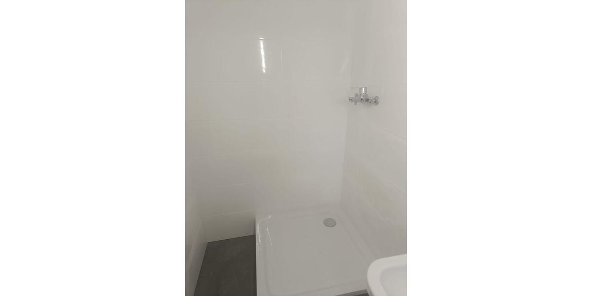 2 Zimmer Apartment im Erdgeschoss mit eigenen Hof 2 zimmer