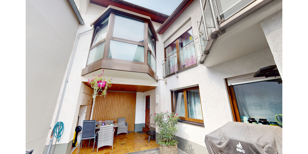 2 Häuser auf einem Grundstück in Bingen-Büdesheim 9 zimmer