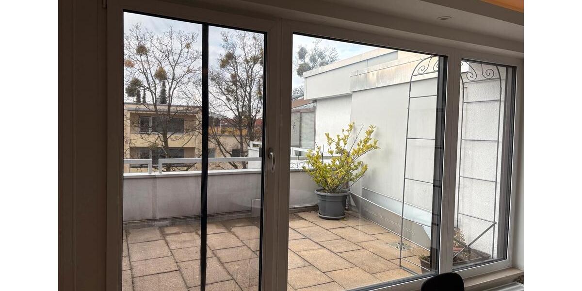 Dachgeschoßwohnung München Pasing-Obermenzing - 1 Zimmer, 41 m&sup2;, 1.700&euro; | Angebot:24964756