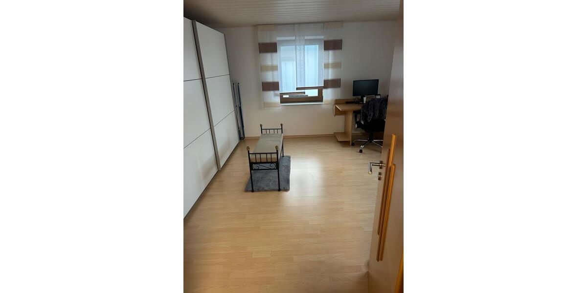 Etagenwohnung Chamerau - 3 Zimmer, 100 m&sup2;, 1.000&euro; | Angebot:24617376