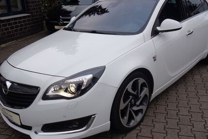 Opel Insignia 152.000 km 8.950 &euro; Mülheim 45481
