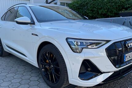 Audi e-tron 14.250 km 36.999 € München 80999