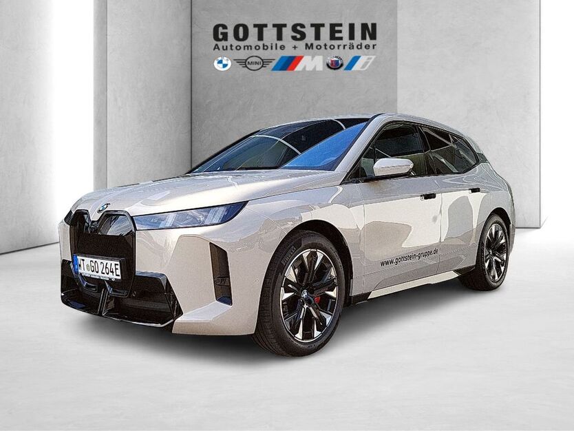 BMW iX 2.722 km 99.990 € Waldshut-Tiengen 79761