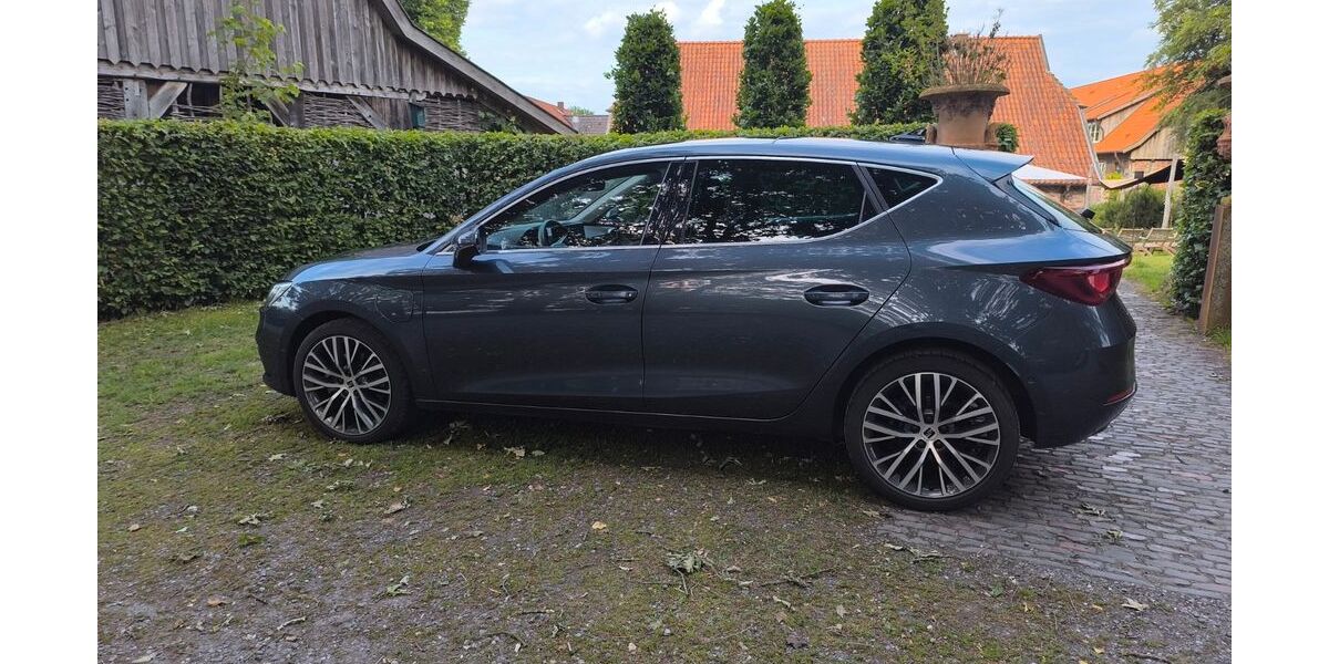 Seat Leon 84.500 km 18.199 &euro; Hude (Oldb) 27798