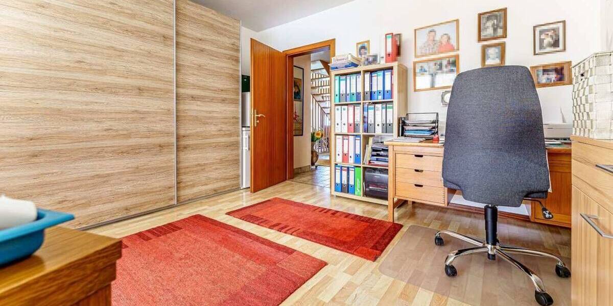 Einfamilienhaus Elmshorn - 7 Zimmer, 182 m&sup2;, 449.000&euro; | Angebot:26376785