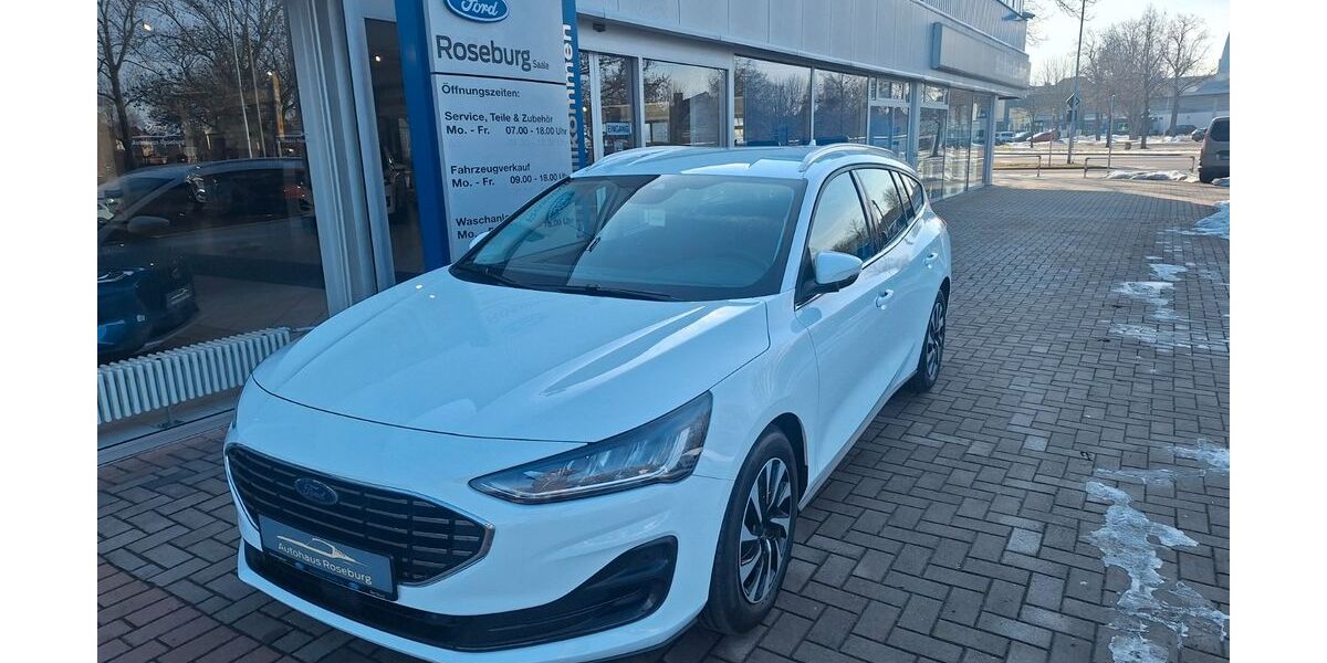 Ford Focus 22.674 km 24.990 &euro; Bernburg 06406