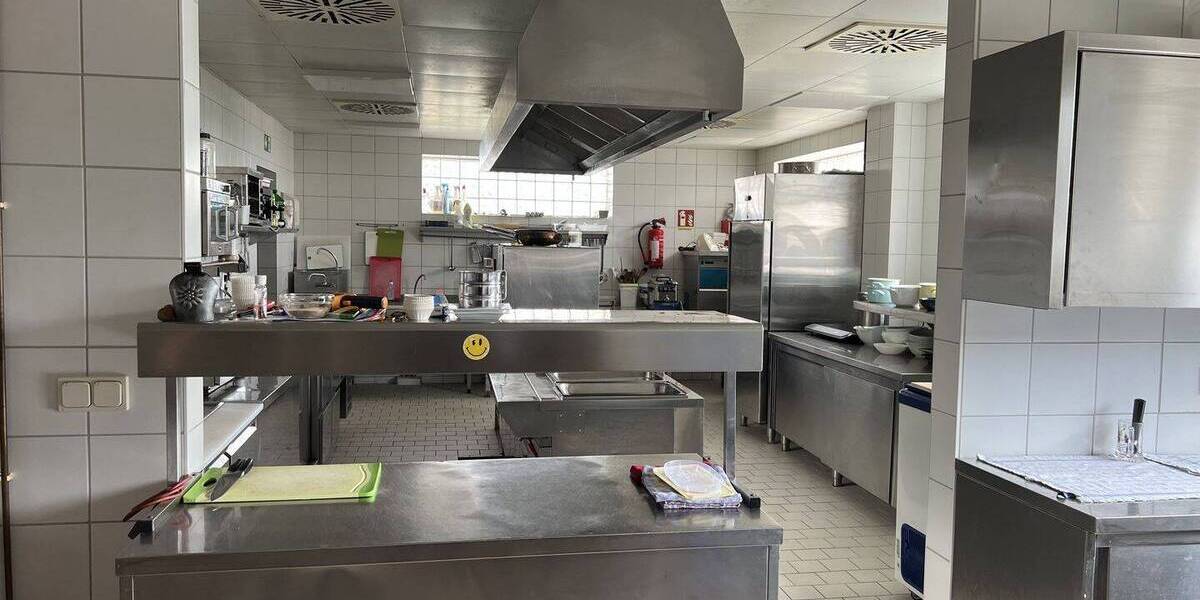 Gewerbeobjekt Ilmenau OT Frauenwald Frauenwald - 1.780.000&euro; | Angebot:26643946