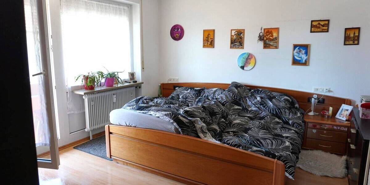 Etagenwohnung Freudenstadt - 3 Zimmer, 80 m&sup2;, 178.000&euro; | Angebot:26724836