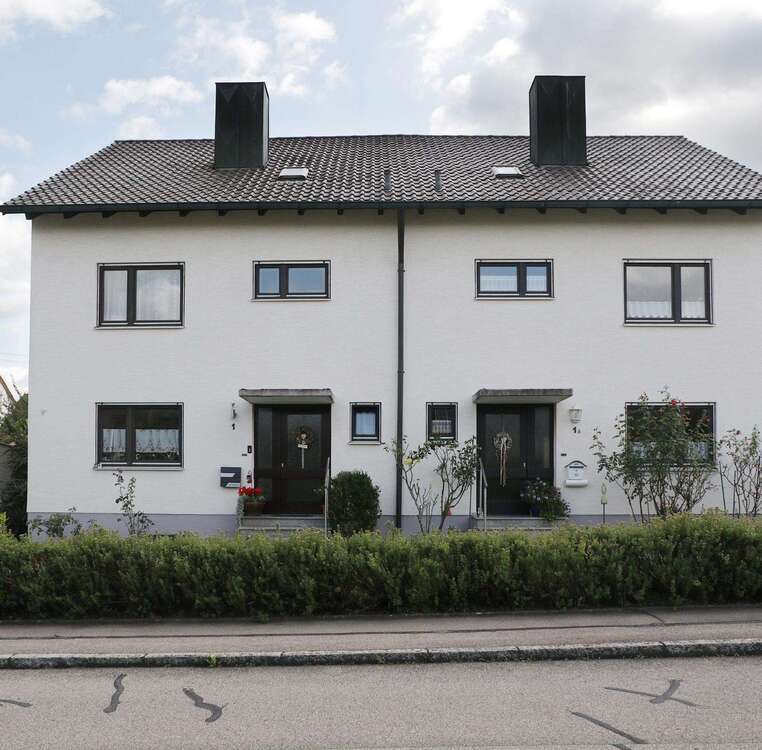 Haus zum Kaufen in Burgau 435.000 € 137 m²