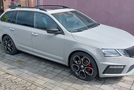 Skoda Octavia 170.350 km 17.333 € Moers 47445