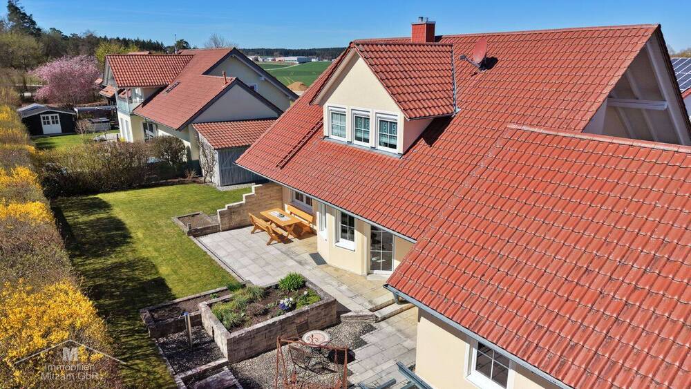 Mehrfamilienhaus, Wohnhaus Beilngries Aschbuch - 5 Zimmer, 161 m&sup2;, 648.700&euro; | Angebot:26319634