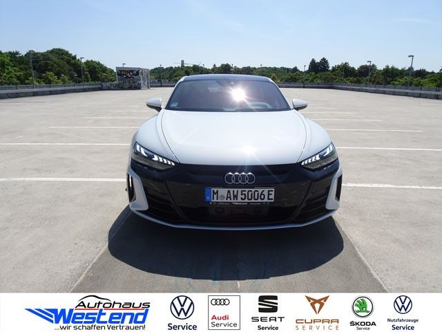 Audi e-tron GT 29.550 km 59.960 € München 80686