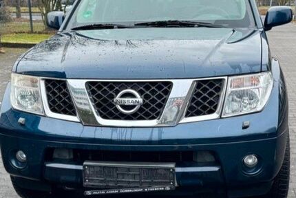 Nissan Pathfinder 302.000 km 4.500 &euro; Berlin 12107