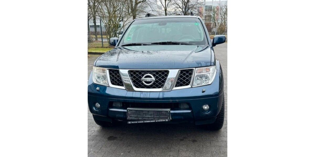Nissan Pathfinder 302.000 km 4.500 &euro; Berlin 12107