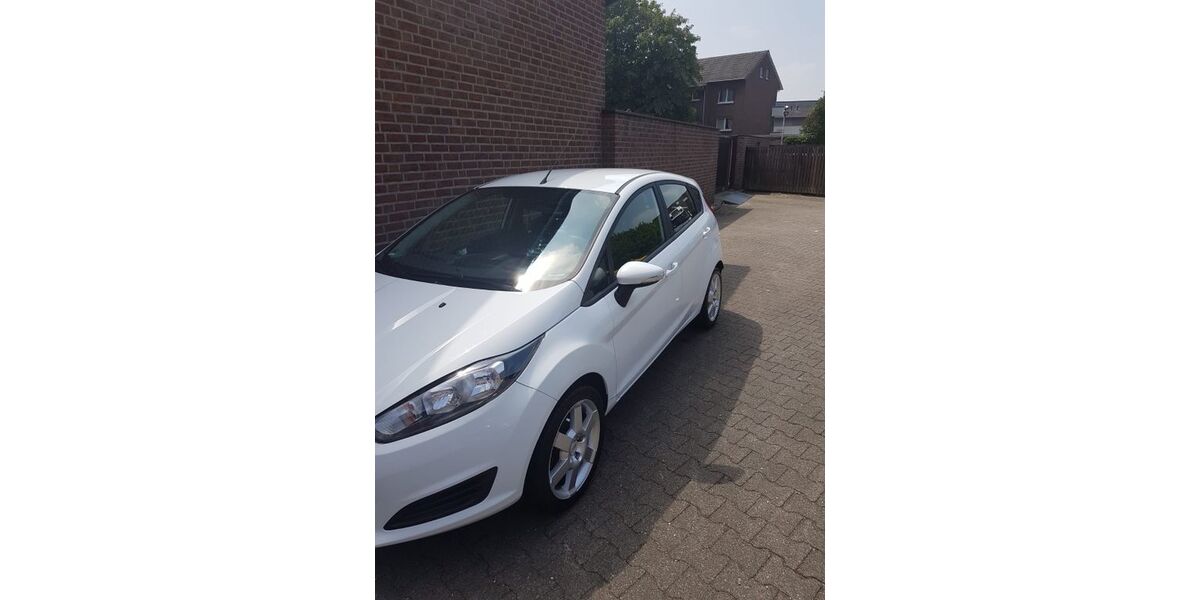 Ford Fiesta 210.000 km 3.999 &euro; Goch 47574