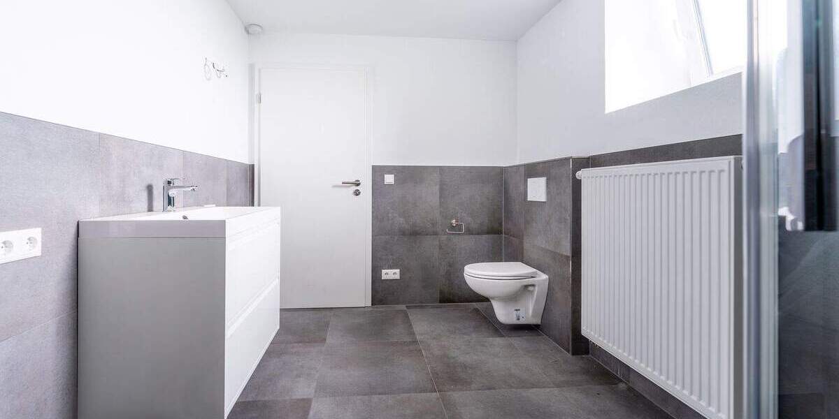 Reihenmittelhaus Straubing - 4 Zimmer, 121 m&sup2;, 1.140&euro; | Angebot:25399325