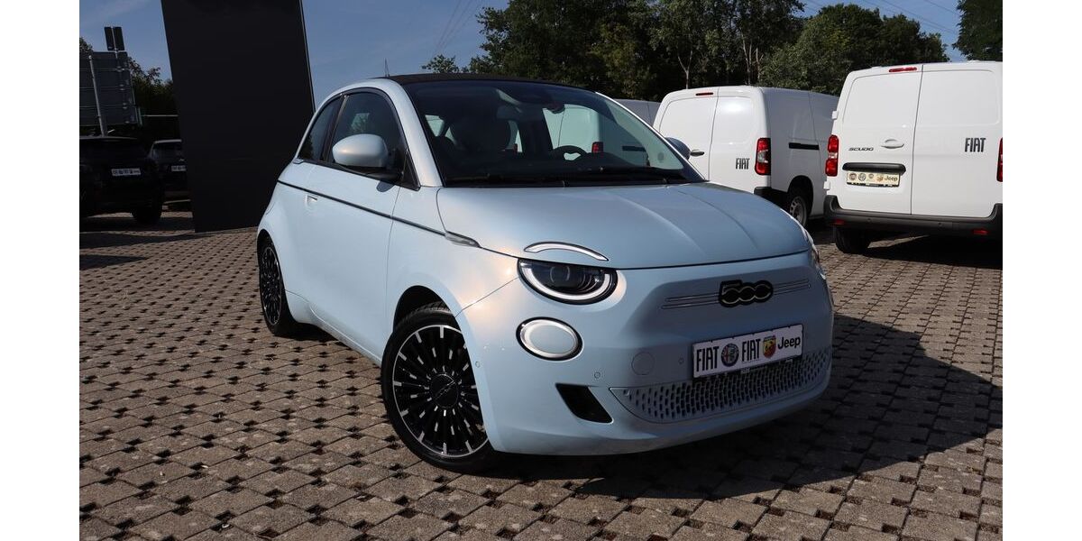 Fiat 500e 39.651 km 22.990 &euro; Saarbrücken - Dudweiler 66125