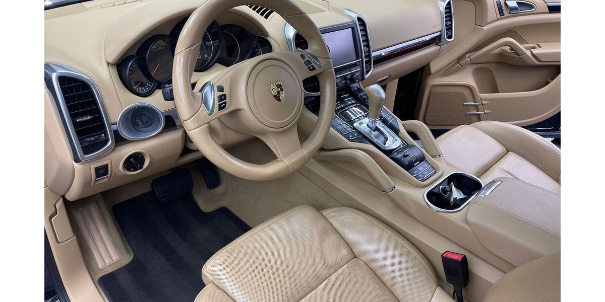 Porsche Cayenne 79.000 km 31.200 &euro; Harsewinkel 33428