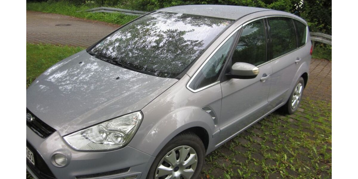 Ford S-Max 208.482 km 4.600 &euro; Remseck am Neckar 71686