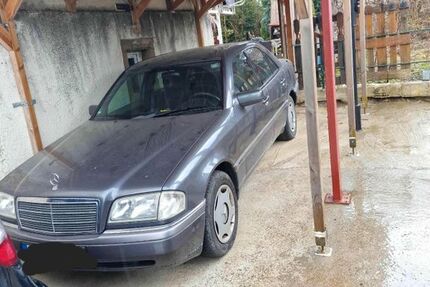Mercedes-Benz C 180 94.000 km 6.500 € Deilingen 78586