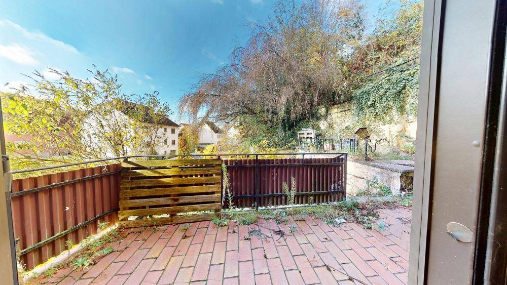 Mehrfamilienhaus, Wohnhaus Waldfischbach - 7 Zimmer, 130 m&sup2;, 119.000&euro; | Angebot:25998505