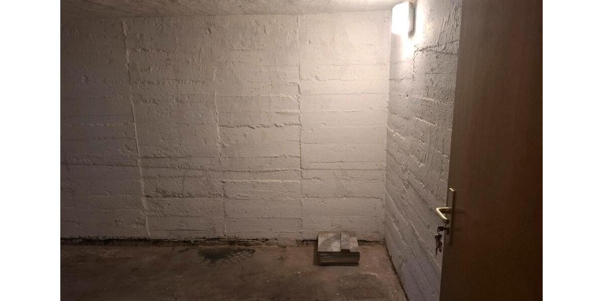 Erdgeschoßwohnung Bitterfeld-Wolfen Wolfen - 2 Zimmer, 69 m&sup2;, 66.000&euro; | Angebot:27069414