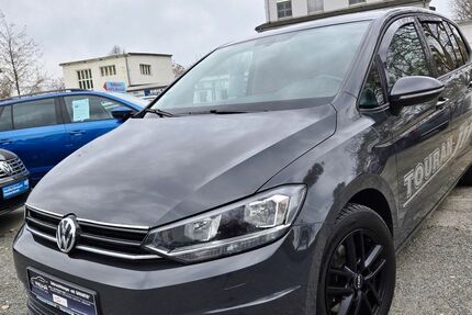 VW Touran 258.000 km 8.000 &euro; Dresden 01067
