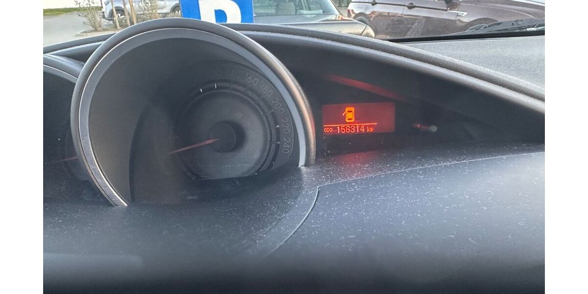 Toyota Verso 156.500 km 9.000 &euro; Nackenheim 55299