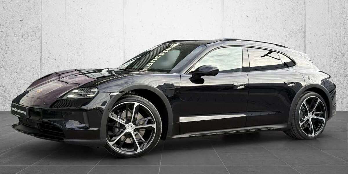 Porsche Taycan 8.000 km 125.900 &euro; Regensburg 93055