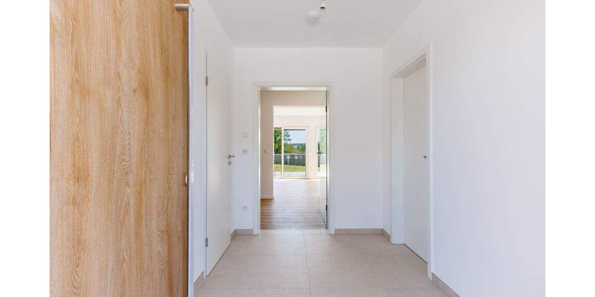 Reihenendhaus Langquaid - 5 Zimmer, 148 m&sup2;, 560.000&euro; | Angebot:24607415