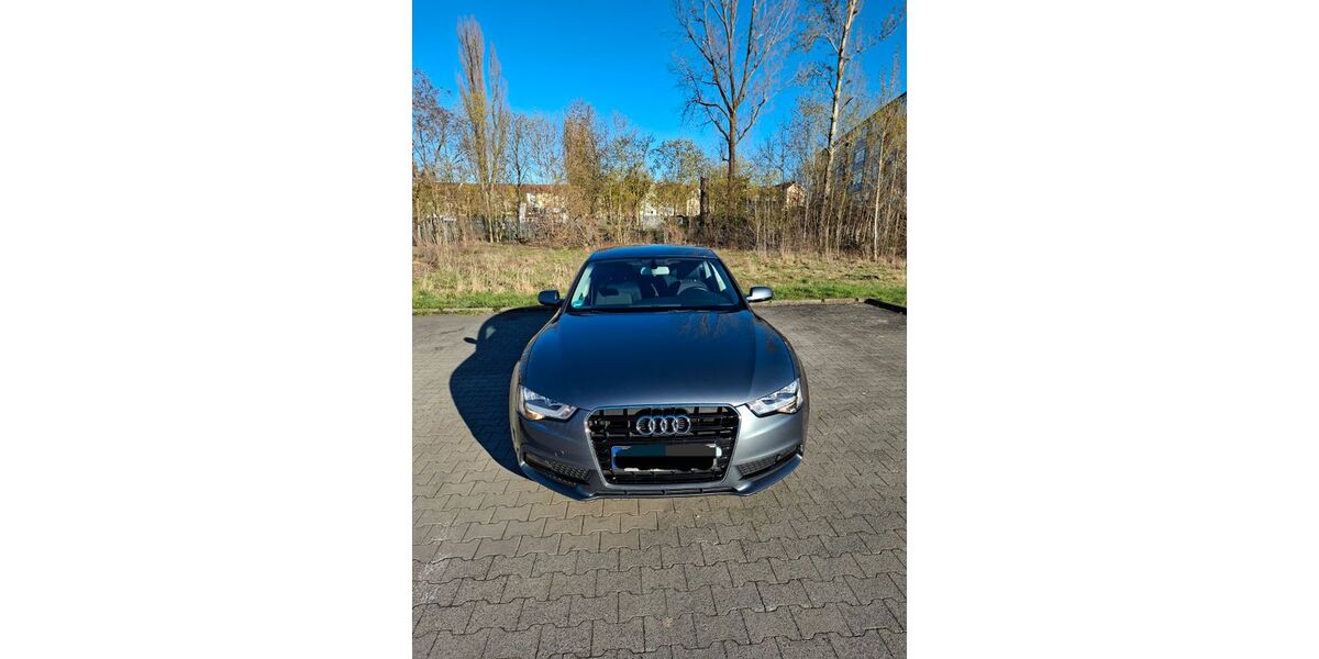 Audi A5 88.235 km 17.900 &euro; Brandenburg 14770
