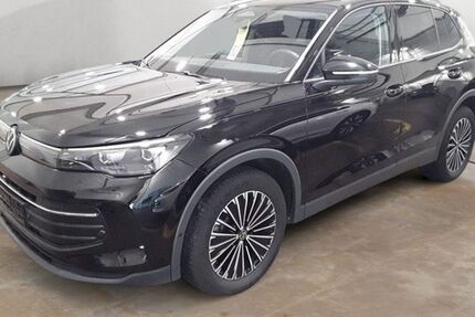 VW Tiguan 25.822 km 35.490 &euro; Potsdam 14482