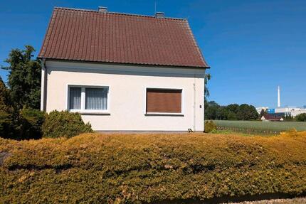 Haus Spremberg - 4 Zimmer, 93 m&sup2;, 125.000&euro; | Angebot:27297380