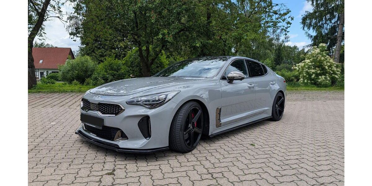Kia Stinger 50.000 km 45.300 &euro; Barntrup 32683