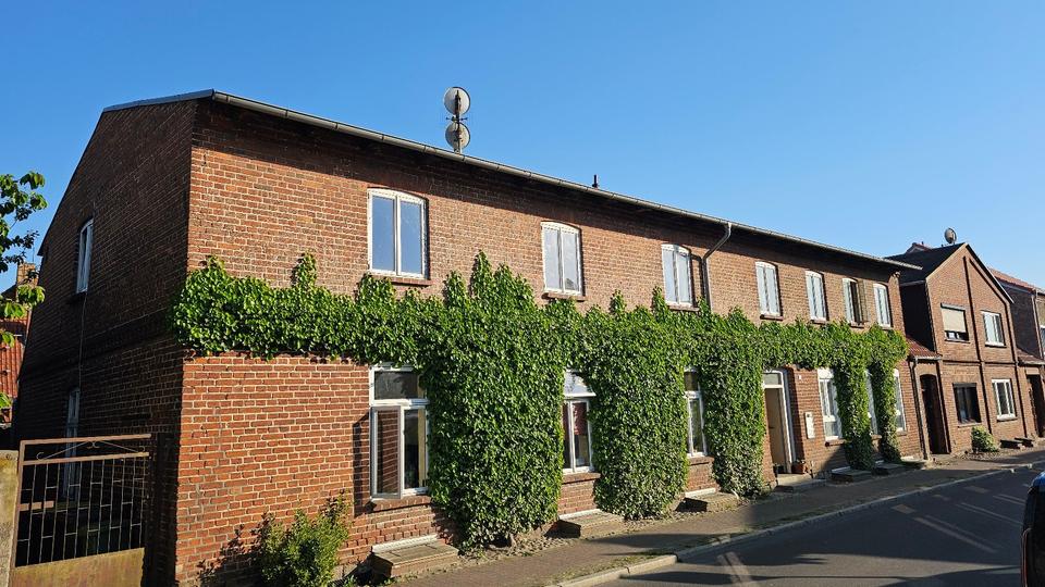Mehrfamilienhaus, Wohnhaus Gnoien - 14 Zimmer, 280 m&sup2;, 100.000&euro; | Angebot:27196295
