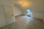 Dachgeschoßwohnung Gernsheim - 4 Zimmer, 86 m&sup2;, 1.150&euro; | Angebot:26006065