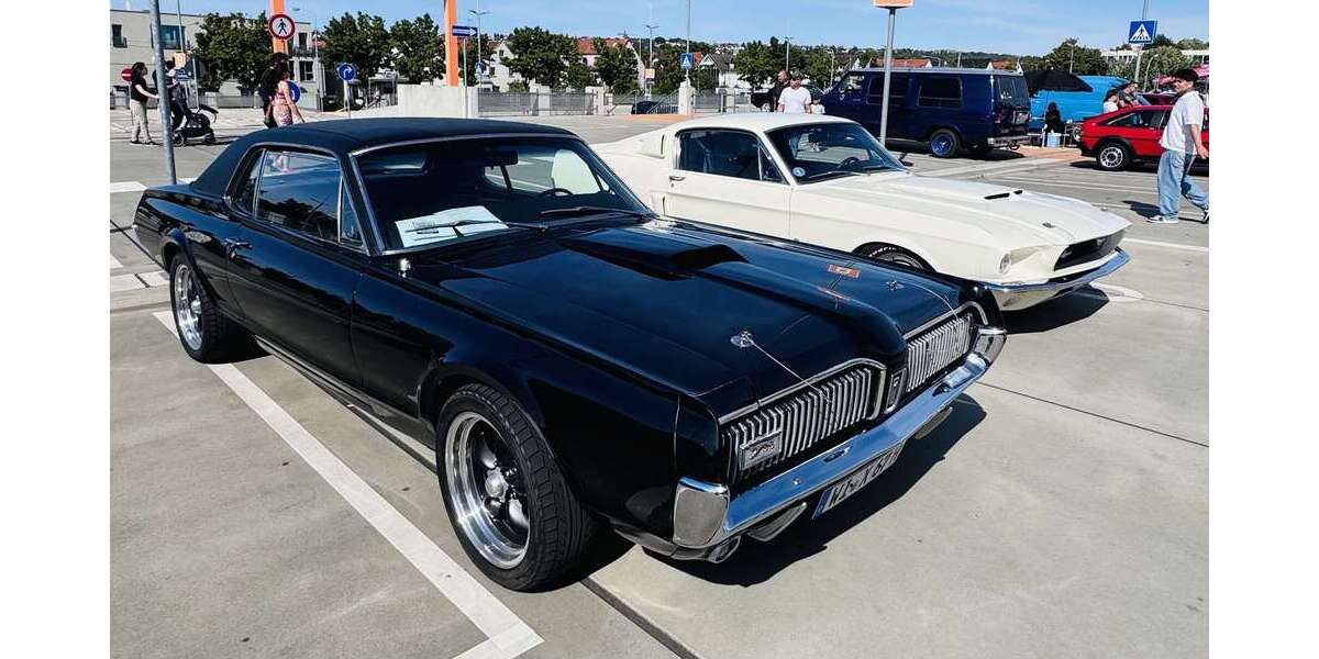 Ford Mustang 64.500 km 30.000 &euro; Wiesbaden 65191