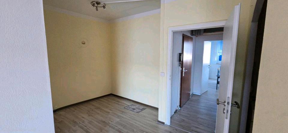 Etagenwohnung Mülsen - 3 Zimmer, 56 m&sup2;, 25.000&euro; | Angebot:27083995