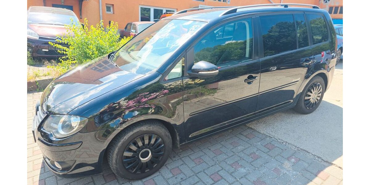 VW Touran 210.600 km 2.490 &euro; Chemnitz 09114
