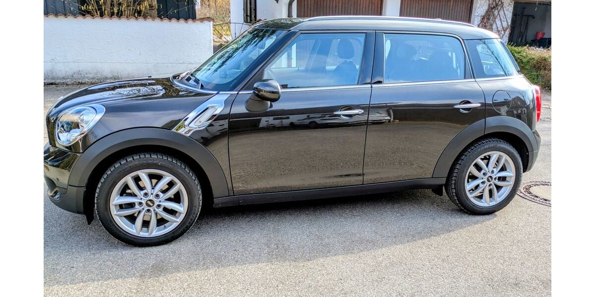 Mini Countryman D (Cooper) 69.000 km 12.300 &euro; Brunnthal 85649