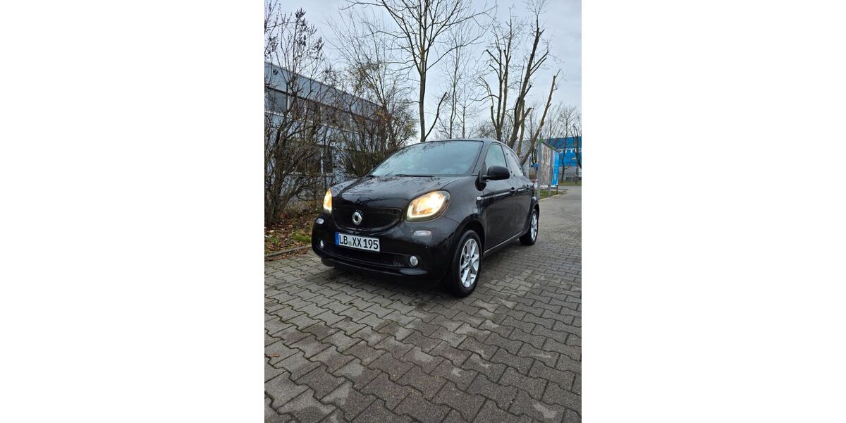 Smart ForFour 98.000 km 8.200 &euro; Ludwigsburg 71638