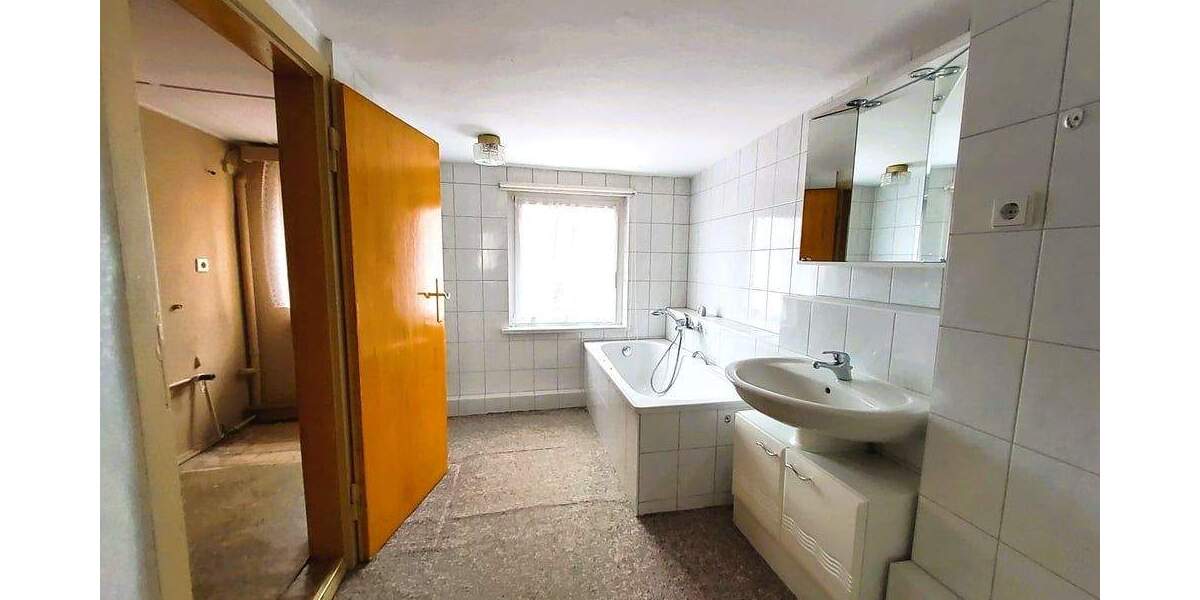 Einfamilienhaus Wusterhausen/Dosse Wusterhausen - 4 Zimmer, 110 m&sup2;, 80.000&euro; | Angebot:25715775