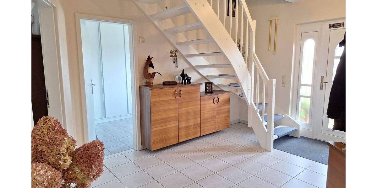 Bungalow Grimmen - 5 Zimmer, 162 m&sup2;, 389.000&euro; | Angebot:25937580