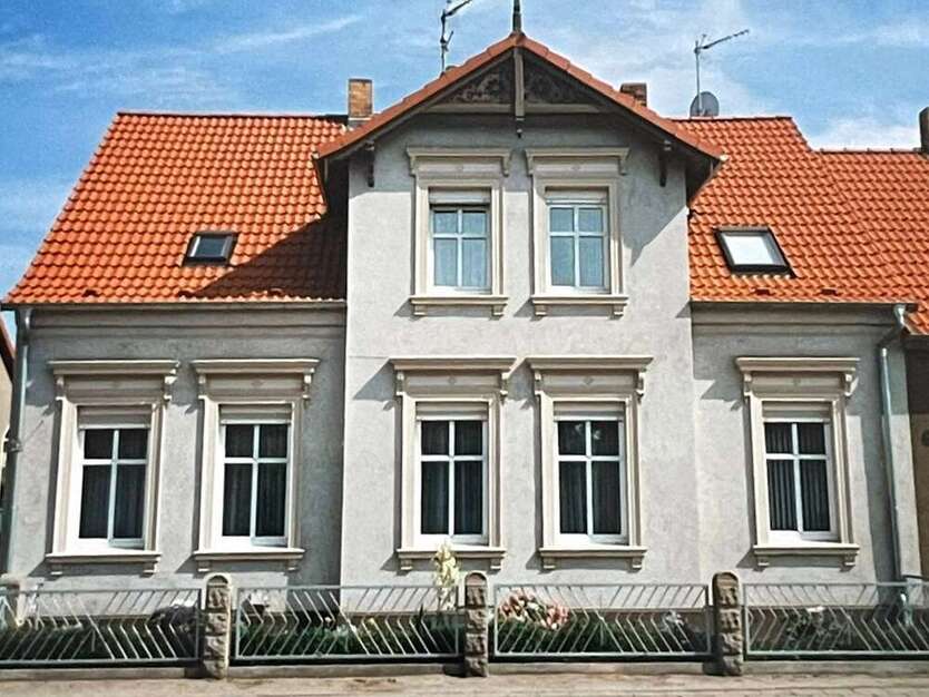 Haus zum Kaufen in Perleberg 186.000 € 160 m²