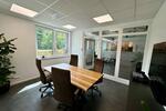 Büro Praxis Gewerberäume mit Parkplätzen zimmer