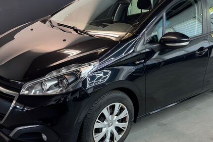 Peugeot 208 126.000 km 5.000 &euro; Möglingen 71696
