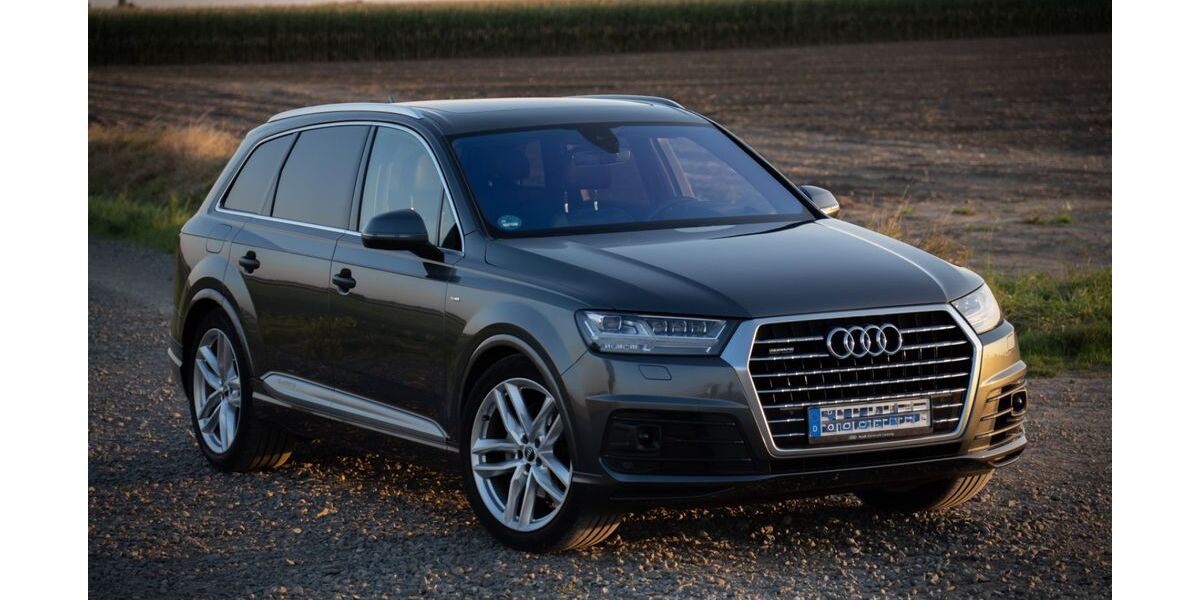 Audi Q7 188.000 km 34.000 &euro; Hildesheim 31141