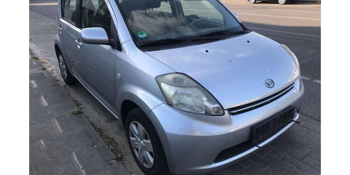 Daihatsu Sirion 260.000 km 900 € Osnabrück 49090