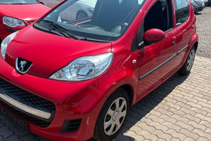 Peugeot 107 125.000 km 2.950 &euro; Saarlouis 66740